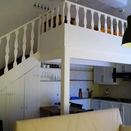 - 1 Bedroom With Pool And Sea Views Young People Group Not Allowed - 07517 Льорет-де-Мар